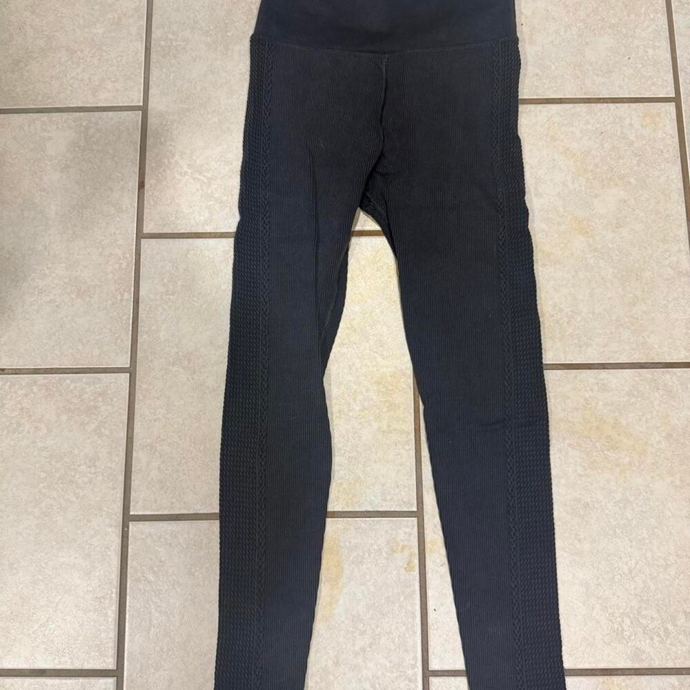 Aerie black leggings Size S #leggings #activewear